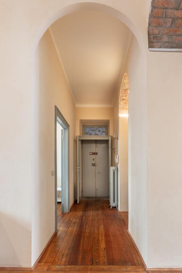 Suite Cavour By Icasamia It Varèse Extérieur photo
