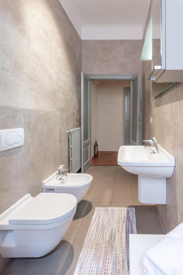 Suite Cavour By Icasamia It Varèse Extérieur photo